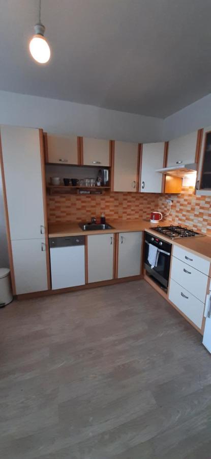 Apartment Kamyk Прага Екстериор снимка