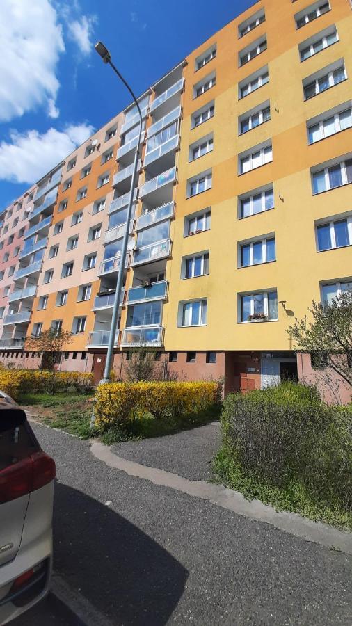 Apartment Kamyk Прага Екстериор снимка