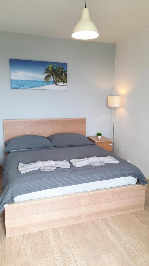 Apartment Kamyk Прага Екстериор снимка